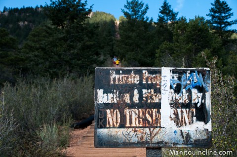 Manitou Incline No Trespassing Sign